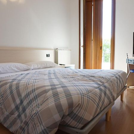 B&B La Villetta Брено Экстерьер фото