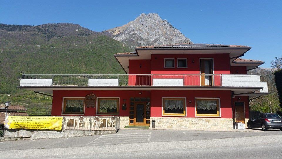 B&B La Villetta Брено Экстерьер фото