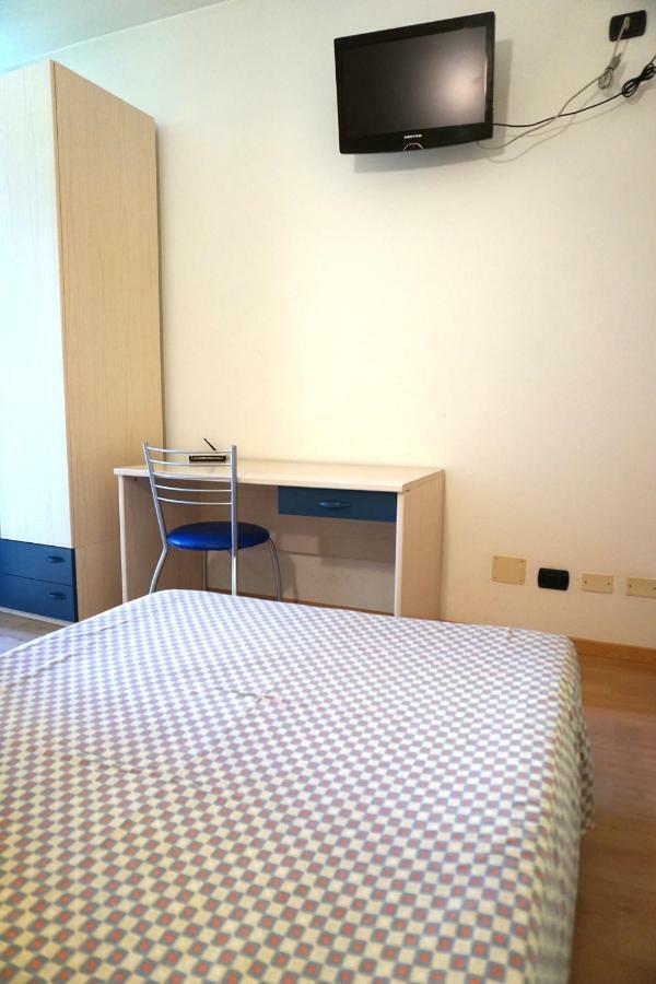 B&B La Villetta Брено Экстерьер фото